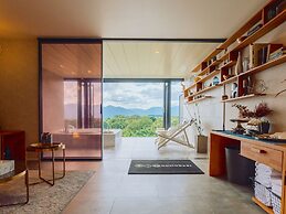 COMOREBI -yufuin onsen gramping-