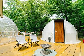 COMOREBI -yufuin onsen gramping-