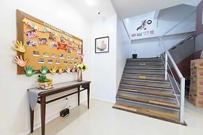 RedDoorz Plus Near SM Lanang Davao