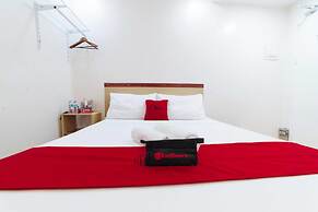 RedDoorz Plus Near SM Lanang Davao