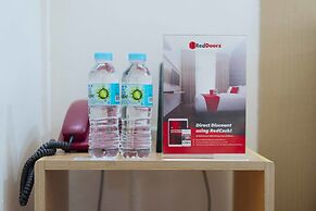 RedDoorz Plus Near SM Lanang Davao
