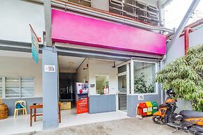 RedDoorz near Cebu Metropolitan Cathedral