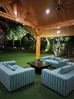 Regenta Inn By Riverside Manali