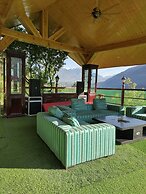 Regenta Inn By Riverside Manali