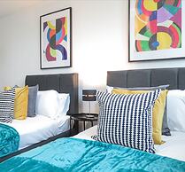 Tudors eSuites Birmingham City Centre Apartments near Gas Street Basin