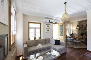 Villa of the old olive oil factory