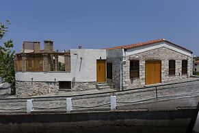 Villa of the old olive oil factory