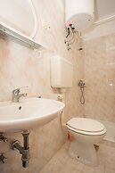 Apartments and Rooms Mlacović