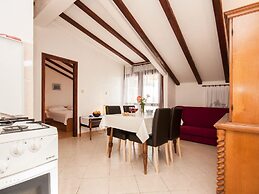 Apartments Nikica Primosten