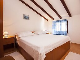 Apartments Nikica Primosten