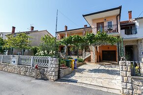 Villa Nina Apartments