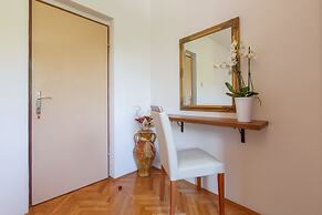 Villa Nina Apartments