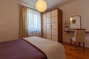 Villa Nina Apartments