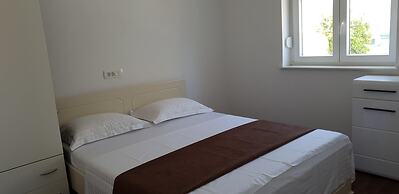 Apartments MIA Bilo 887