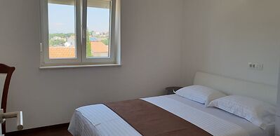 Apartments MIA Bilo 887