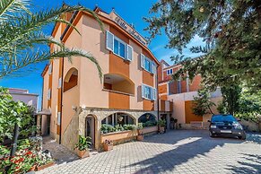 Apartments Villa Mediteran