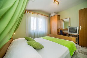 Apartments Villa Mediteran