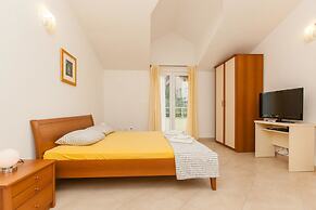 Apartments Villa Luna