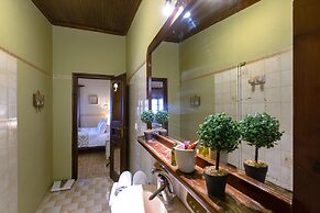 Maria's Countryside House