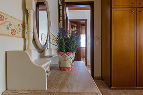 Maria's Countryside House