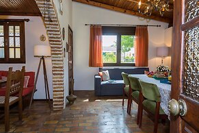 Maria's Countryside House