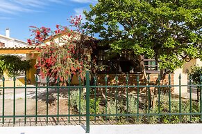 Maria's Countryside House