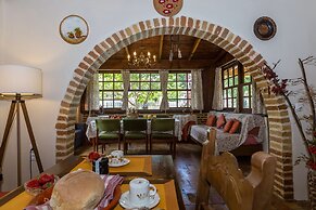 Maria's Countryside House