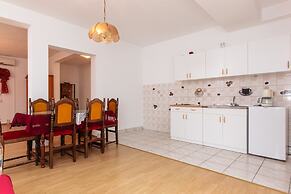 Apartments Villa Dane