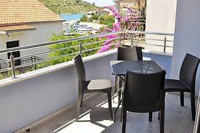 Apartments Zora 1629