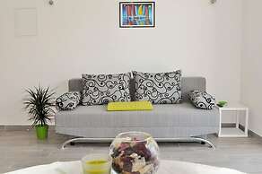 Apartments Zora 1629