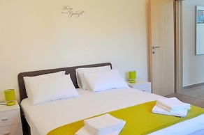 Apartments Zora 1629