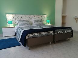 Ocean's 7 - Lagos Guest House