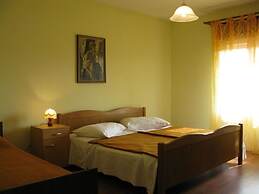 Apartments Boris Kampor