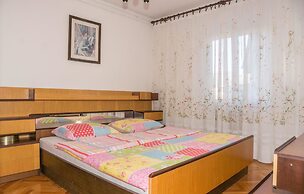 Apartments Gorana Novi V