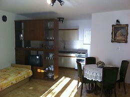 Apartments Gorana Novi V