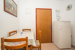 Apartments Biondić / One Bedroom A2+1 D