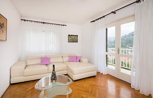 Apartments Marija Brac