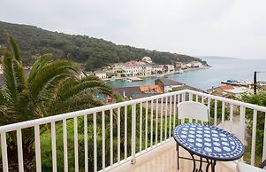 Apartments Marija Brac