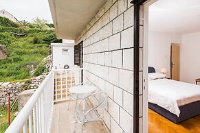 Apartments Marija Brac