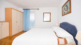 Apartments Marija Brac