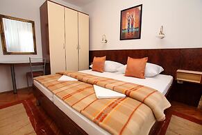 Apartment Ivan / Three Bedroom A1