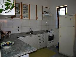 Apartments Janja Postira