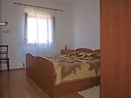 Apartments Janja Postira