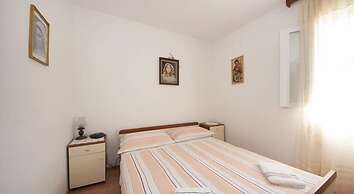 Apartments Mira Splitska