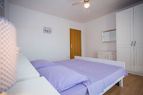 Apartment Zoki i Goga / Two Bedroom