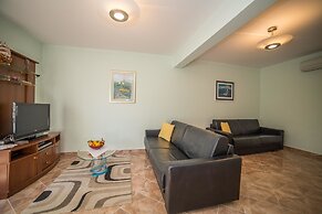 Apartments The Palms