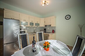 Apartments The Palms