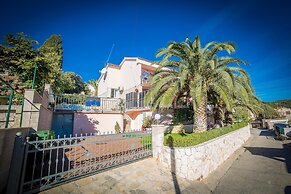 Apartments The Palms