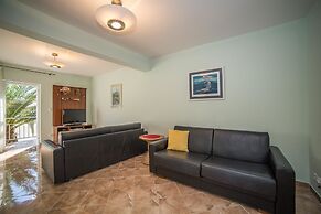 Apartments The Palms