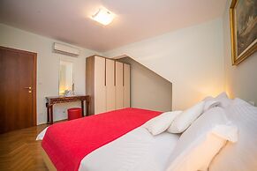 Apartments The Palms